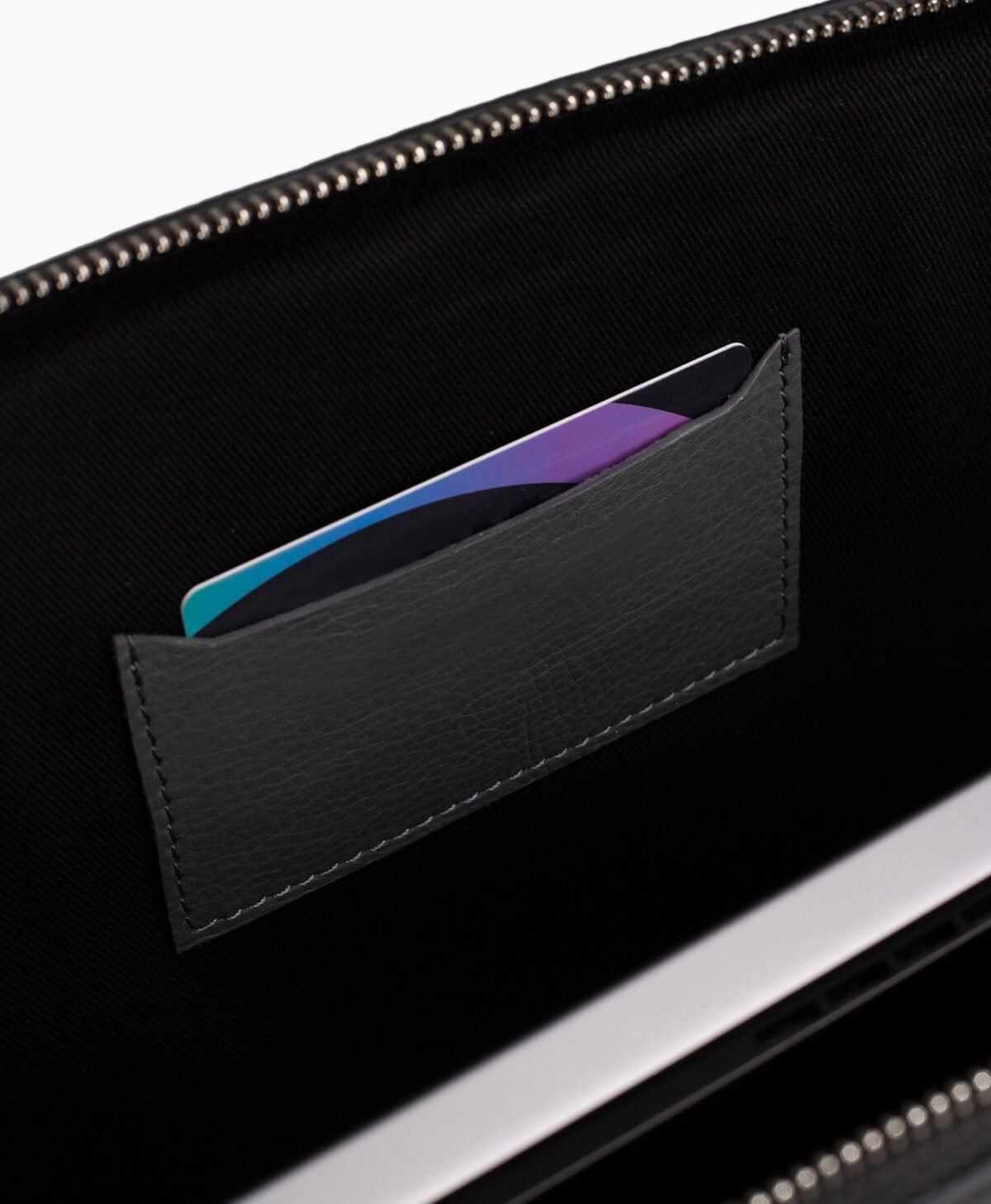 vogue-jacket-the-michigan-gray-leather-laptop-sleeve-image205 vogue-jacket-the-michigan-gray-leather-laptop-sleeve-image205