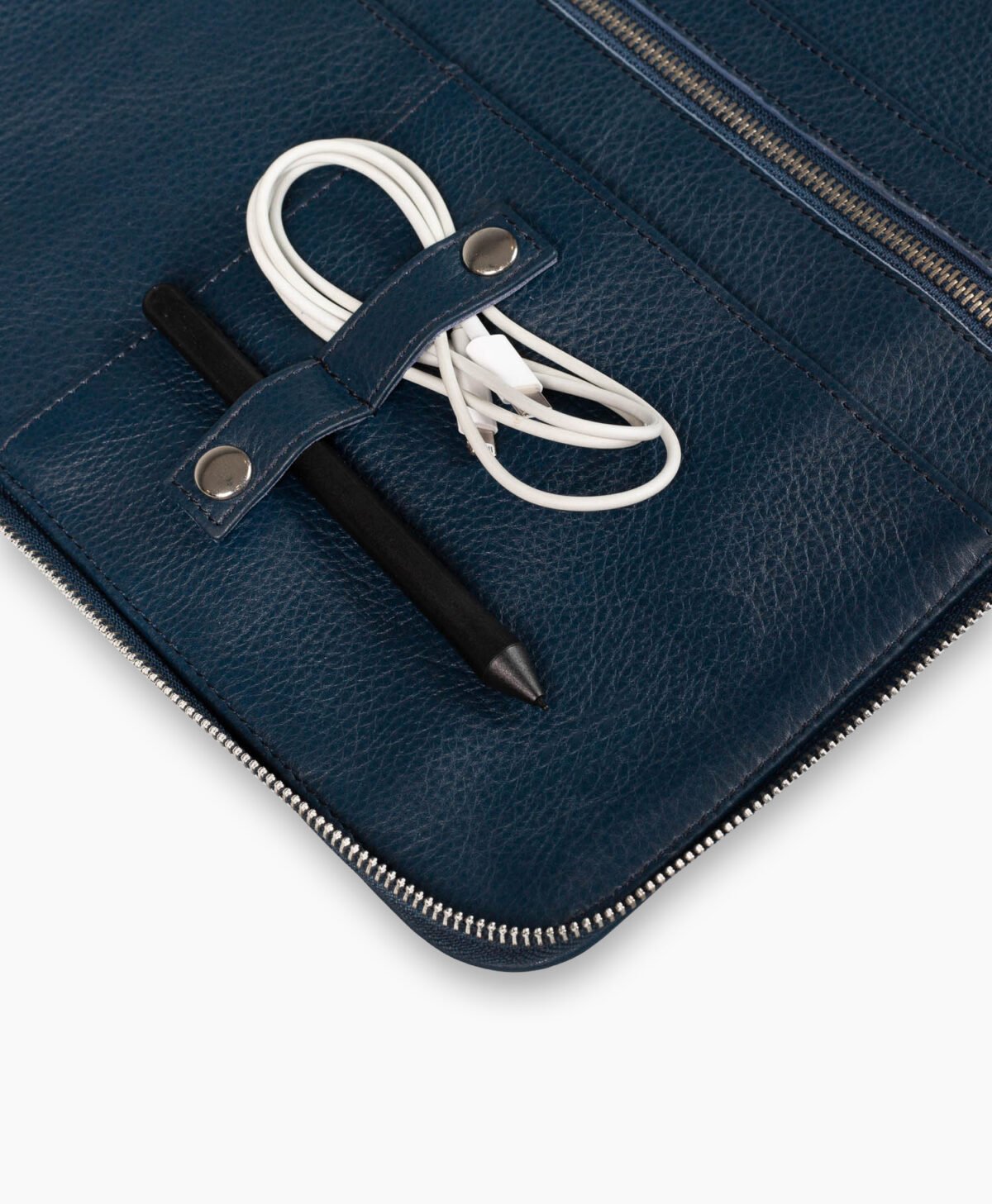 vogue-jacket-the-ohio-blue-leather-folio-organiser-image205 vogue-jacket-the-ohio-blue-leather-folio-organiser-image205