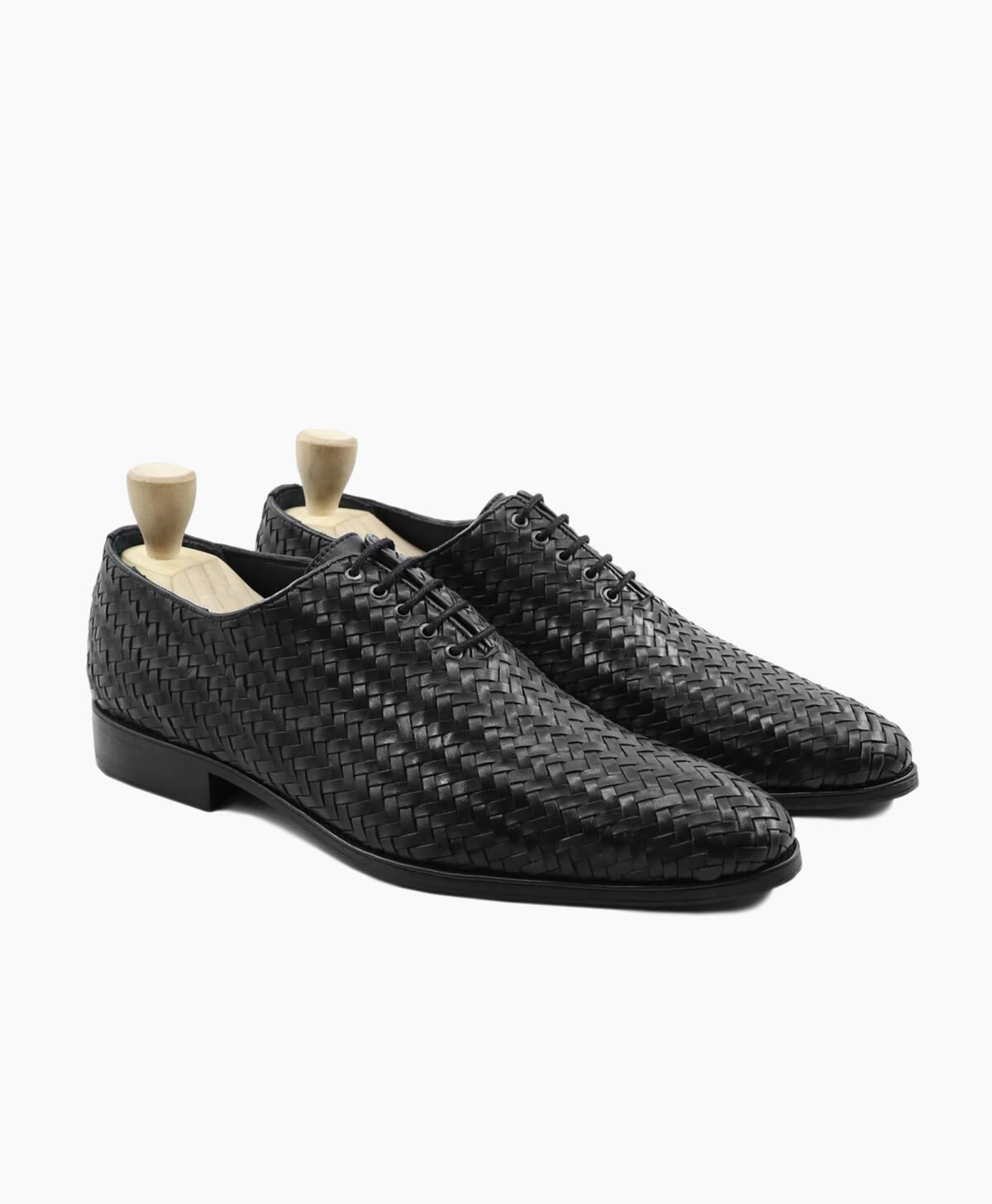 Livermore Wholecut Black Hand Woven Calf Leather Shoes Image200